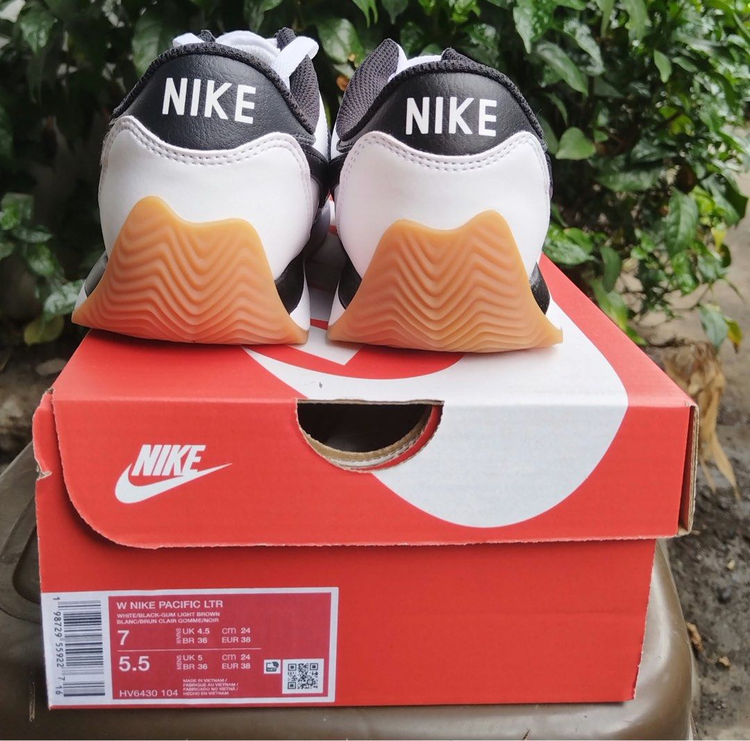 Nike Pacific (Category: Sneakers) located in San Juan City. Submitted by keenforest.20f348 (Listing ID 1467850959, Image 2). Description: SRP 4400 SALE Price 2495.