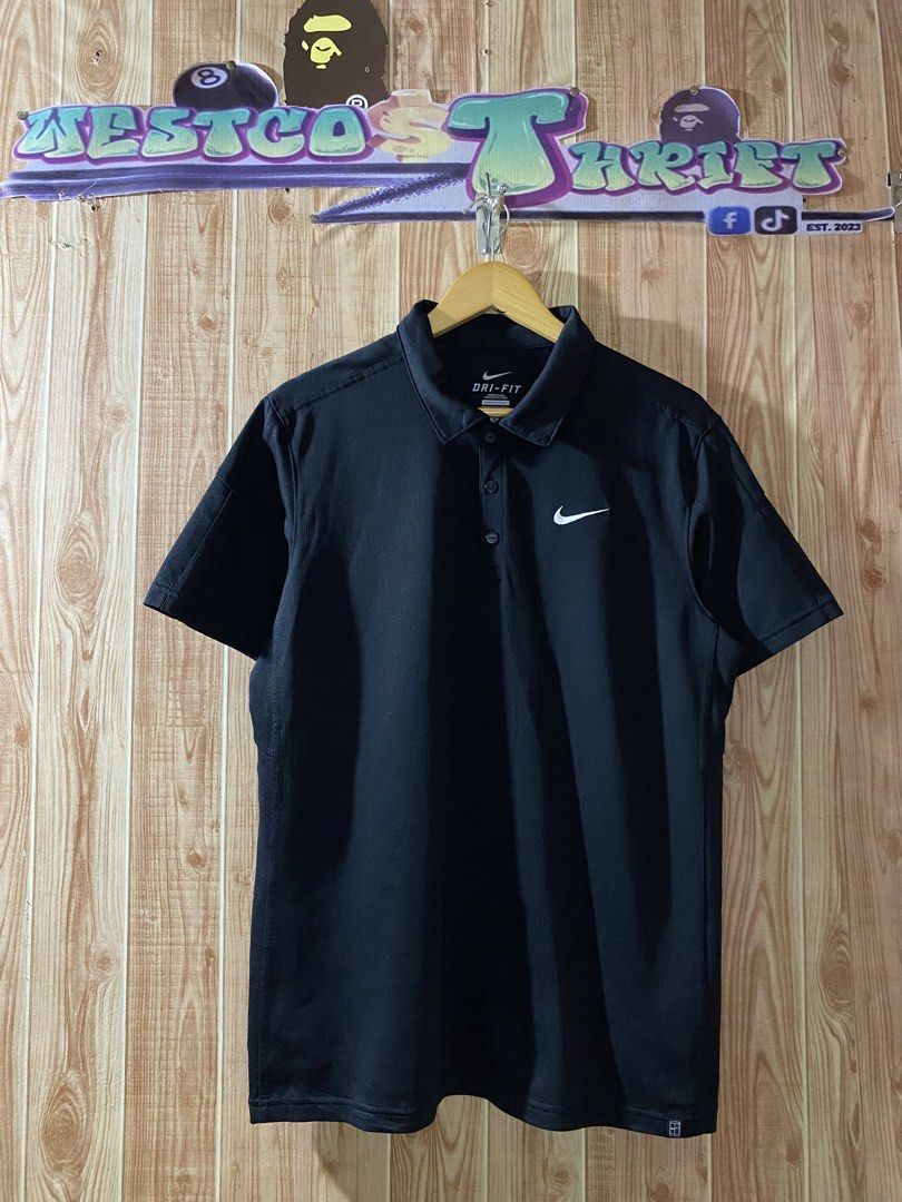 Nike Polo (Category: Tshirts & Polo Shirts ) located in Tagbilaran City. Submitted by westcost (Listing ID 1467938173, Image 1). Description: Nike Polo🔥 ▫️Width:22 ▫️Length:29 📌color rate:9.5/10 📌flawless 📌need wash.