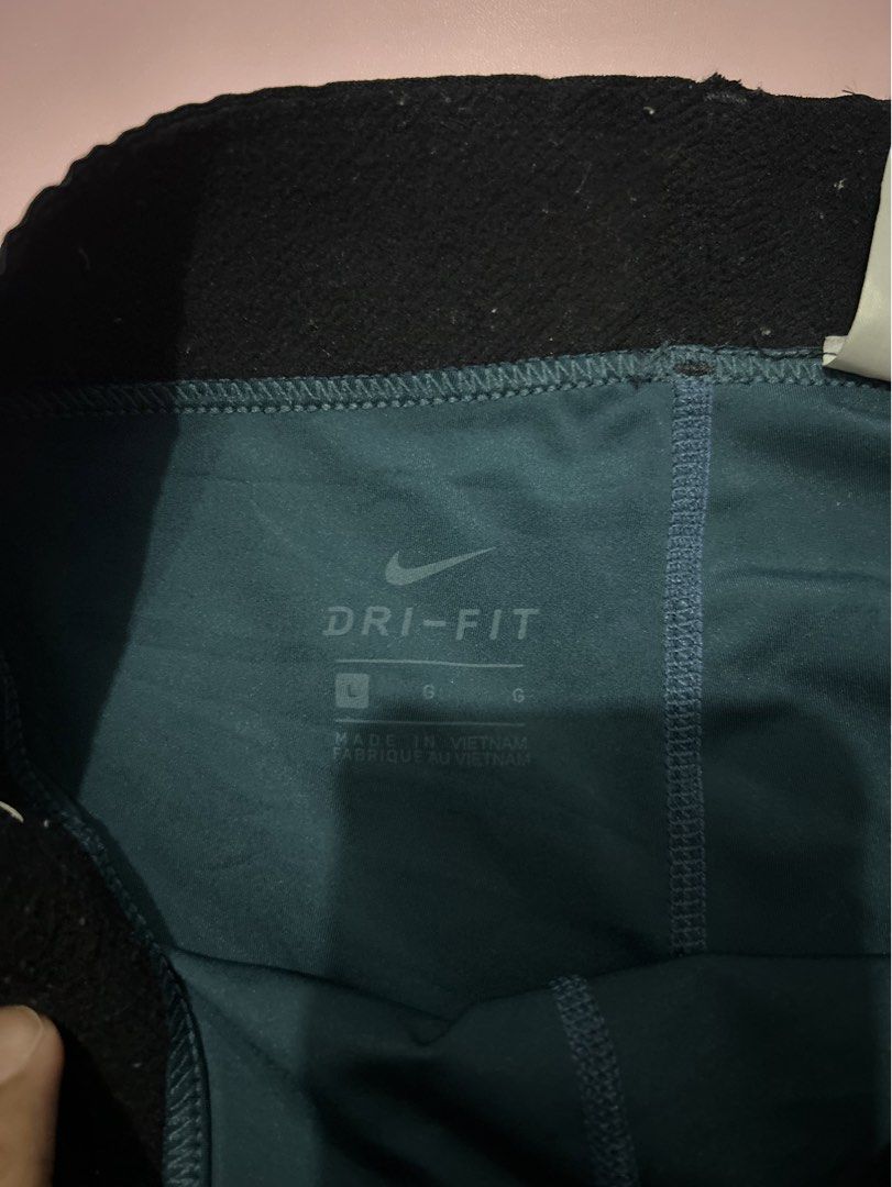 Nike Pro Active Short (Category: Activewear) located in Manila. Submitted by chen_clybelles (Listing ID 1467953686, Image 3). Description: L on tag, fits from M to L.