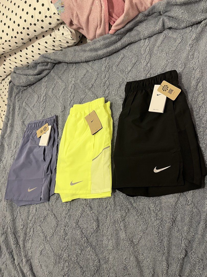 Nike Running shorts (Category: Shorts) located in Manila. Submitted by trying2bbttr (Listing ID 1467923031, Image 2). Description: All brand new Available size - Medium & Large M - 30-32 waist size L - 32-34 waist size 1.2k each for blue and black.