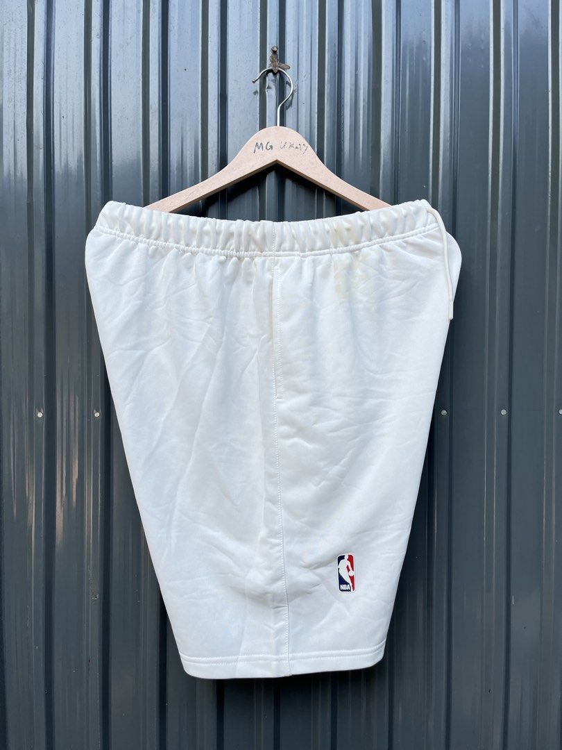 Nike Short (Category: Activewear) located in Cateel. Submitted by elayyy_070126 (Listing ID 1467859865, Image 2). Description: .