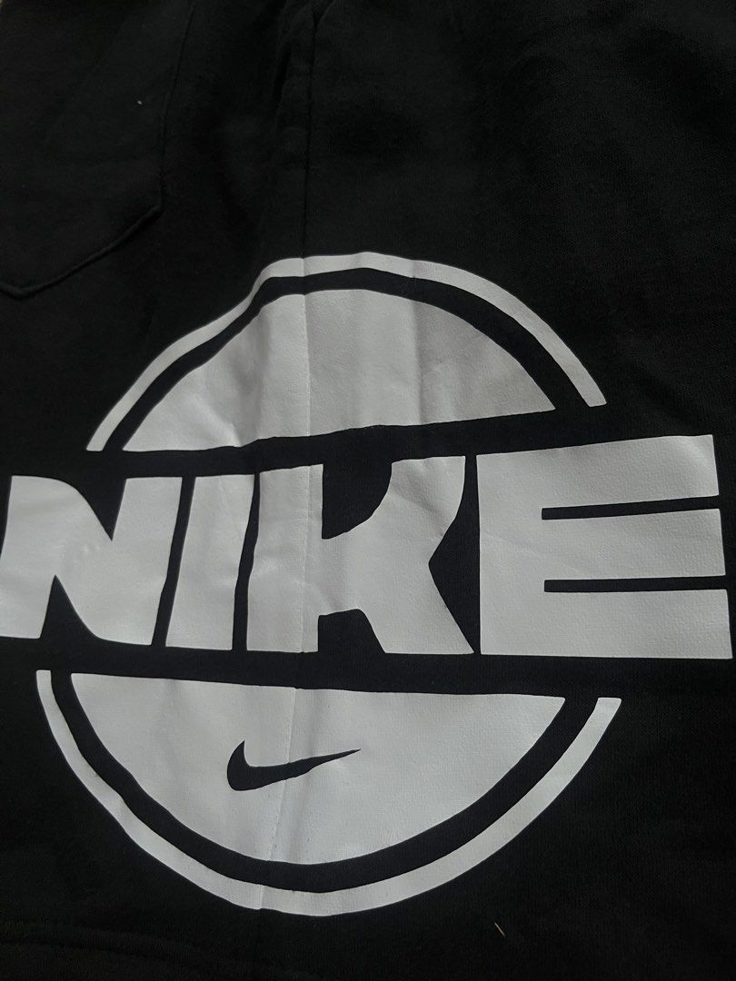 Nike short (Category: Shorts) located in Buenavista. Submitted by jamesthrift0001 (Listing ID 1467927902, Image 2). Description: .