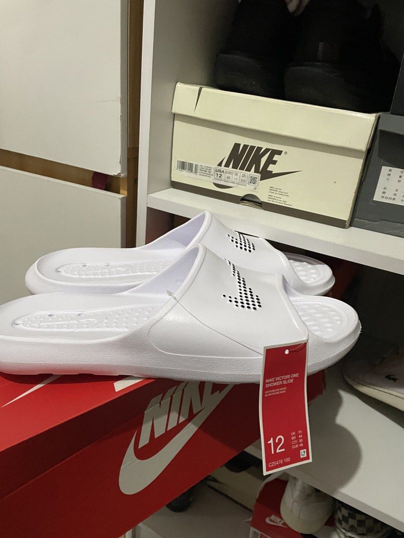 Nike slides size 12 (Category: Slippers & Slides) located in Mandaluyong City. Submitted by ian.blbs (Listing ID 1467966088, Image 1). Description: FOR SALE NIKE KAWA SLIDE SIZE 12 BNEW WITH BOX 700 pick up only Mandaluyong City.