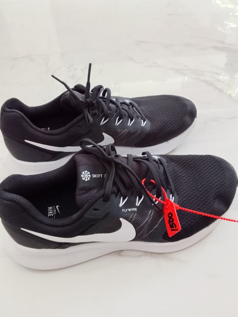 Nike Swift 3 Running shoes (Category: Sneakers) located in Quezon City. Submitted by kema2191 (Listing ID 1466015371, Image 3). Description: .