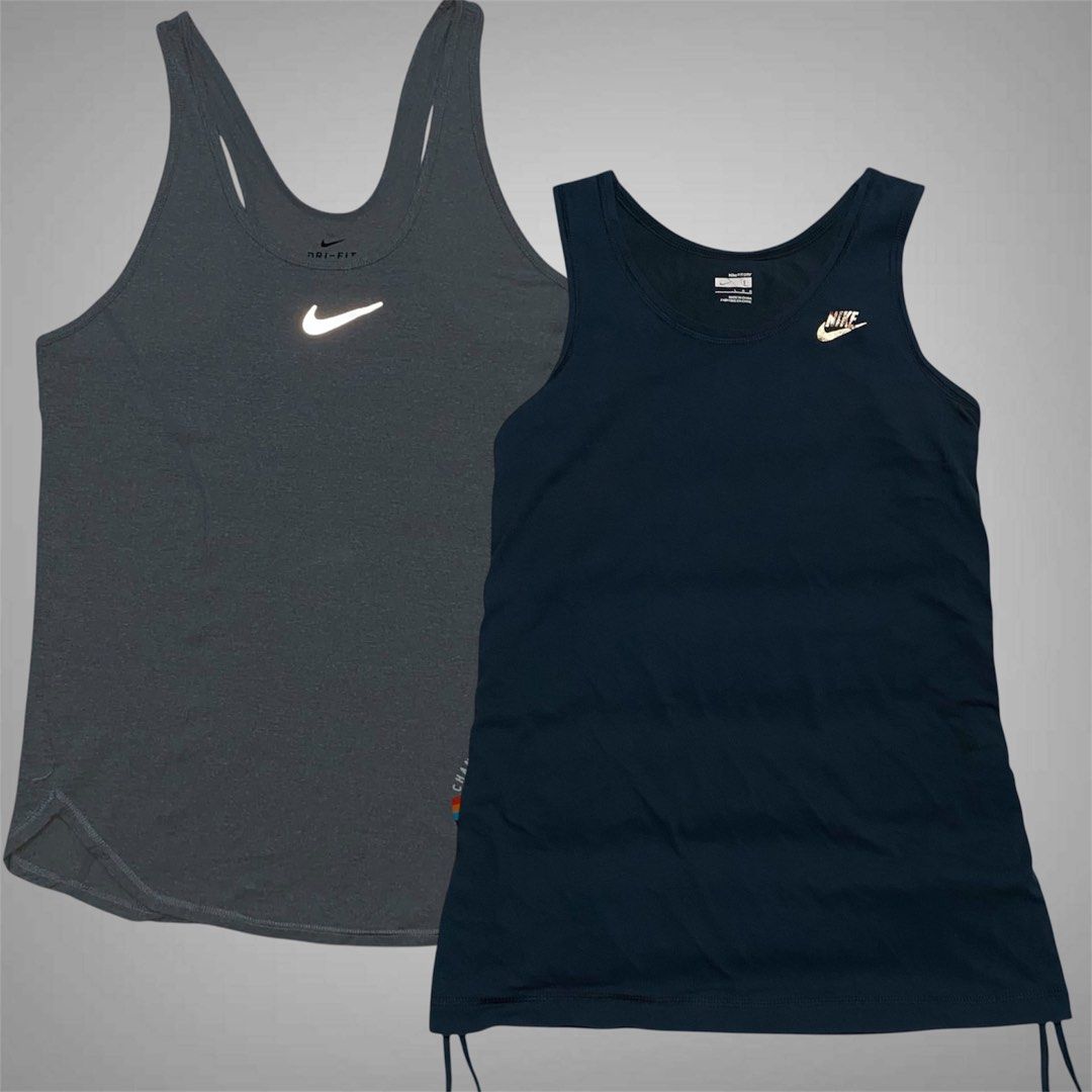 Nike Swoosh Aspack Reflective logo (Category: Activewear) located in Mabalacat. Submitted by stellargarments (Listing ID 1467909939, Image 1). Description: dark nike L : 26 Width 15-17 ganda ng tela makinis pa cotton fabric complete tags adjustable sa gilid 😊 reflectorized swoosh Length : 23 Width : 16-19 ( stretchy ) Condition : 9.8/19 SUPER DUPER NICE! GANDA SWOOSH THICK REFLECTIVE! SUPER NICE & KINIS! VERY COMFY & SMOOTH ON SKIN NEED WASH NO 
