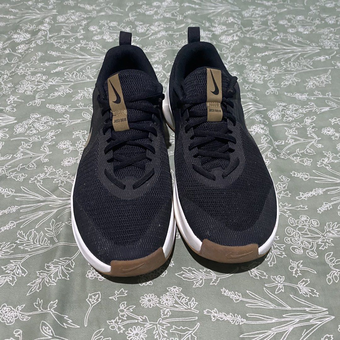 nike training/running shoes (Category: Sneakers) located in Manila. Submitted by christoffer_lim (Listing ID 1467973718, Image 3). Description: Nike mc trainer 3 size 11 us used once no box 1500 nego.