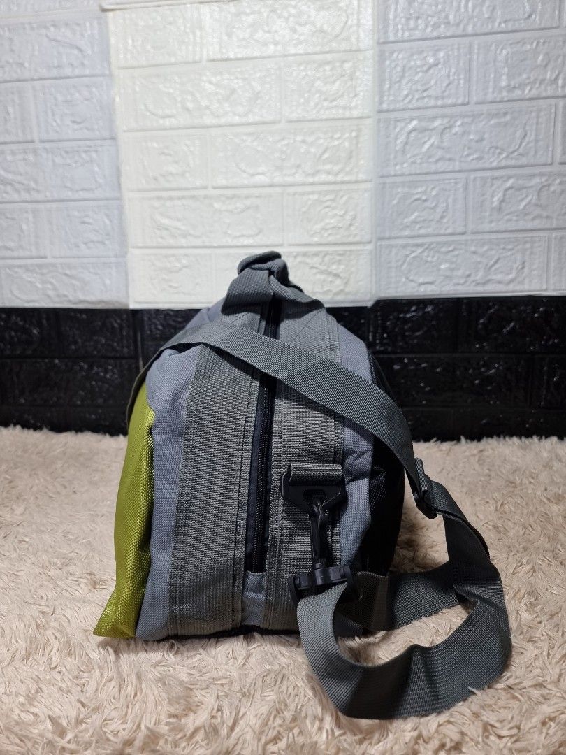 Nike Travel Bag (Category: Sling Bags) located in Bugallon. Submitted by preloverelove07 (Listing ID 1467913719, Image 3). Description: Pangasinan Authentic Free shipping as new.
