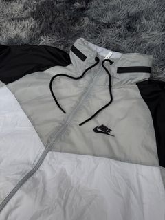 (Category: ) located in . Submitted by re_wear26 (Listing ID 1467880171, Image 1). Description: .