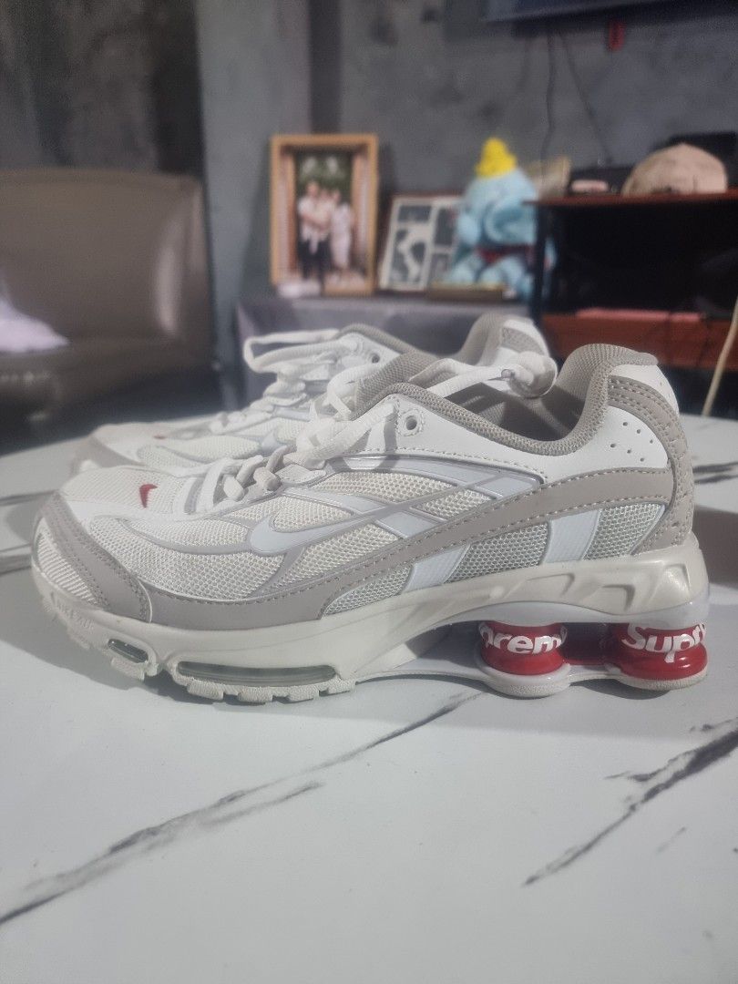 Nike x Sup (Category: Sneakers) located in Baguio. Submitted by yumiii07 (Listing ID 1467872000, Image 1). Description: size 9.5 like new.