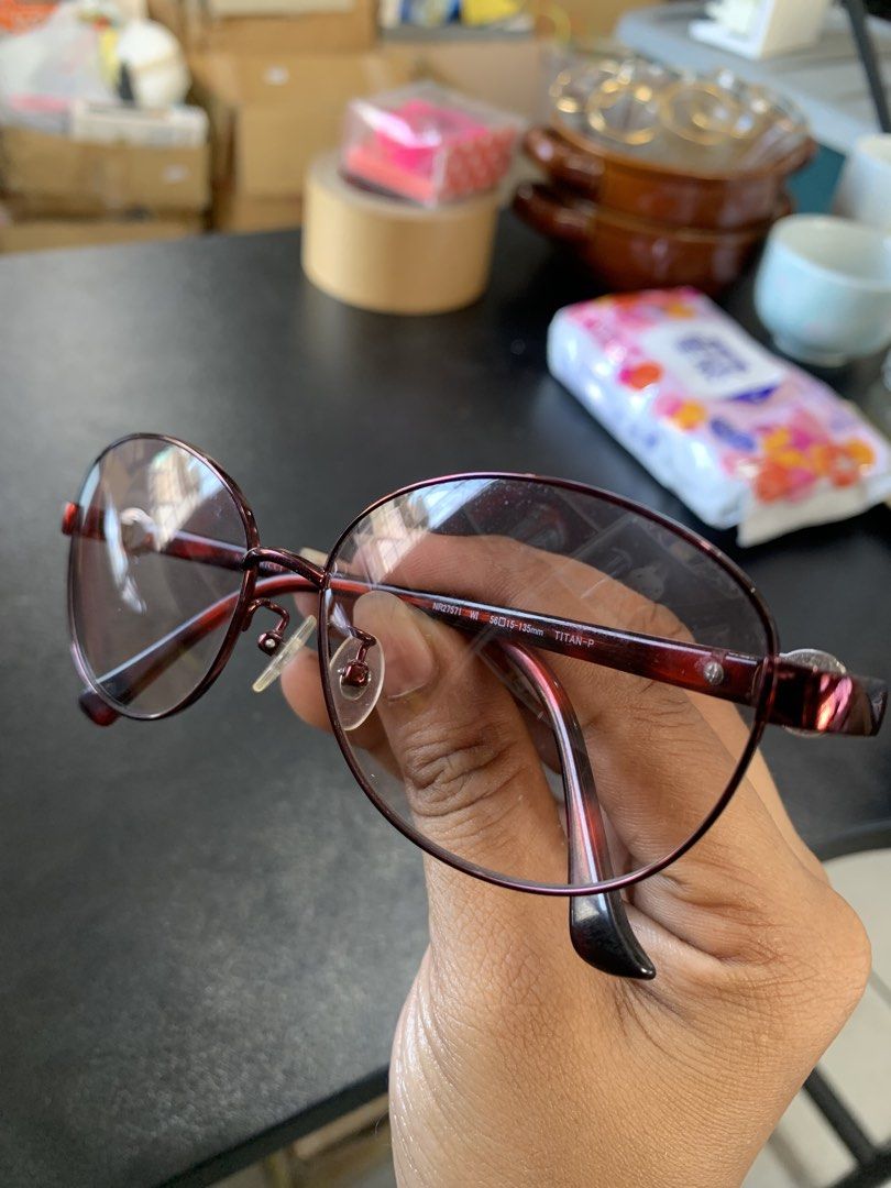 Nina ricci eyeglasses (Category: Sunglasses & Eyewear) located in San Fernando. Submitted by ela_angeles.21 (Listing ID 1468016460, Image 3). Description: -good condition -free shiping.