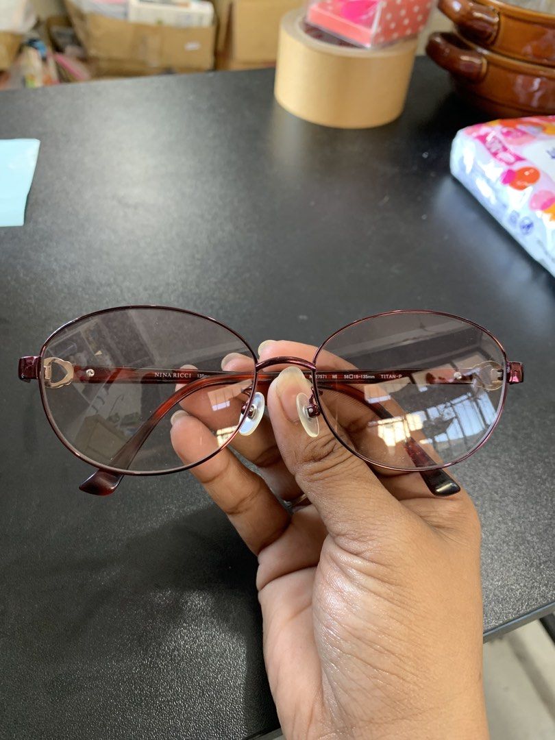 Nina ricci eyeglasses (Category: Sunglasses & Eyewear) located in San Fernando. Submitted by ela_angeles.21 (Listing ID 1468016460, Image 2). Description: -good condition -free shiping.