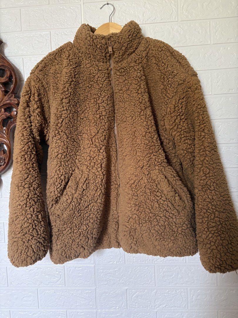 Nine West Jacket (Category: Coats, Jackets and Outerwear) located in Batangas. Submitted by purple_and_orange (Listing ID 1467858614, Image 1). Description: .