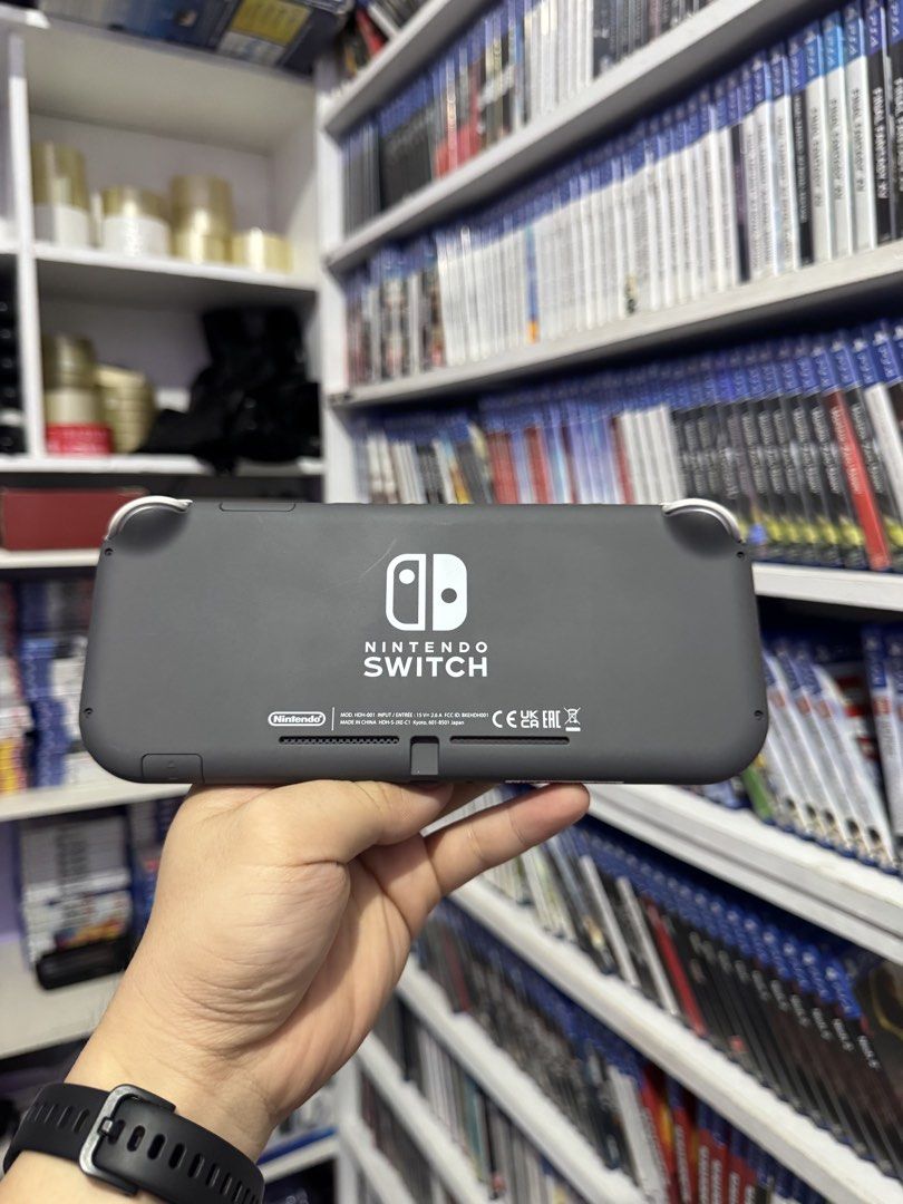 Nintendo Switch Lite Gray (2025 model) (Category: Nintendo) located in Manila. Submitted by 828gamingphmnl (Listing ID 1467851531, Image 1). Description: FOR SALE Nintendo Switch Lite Gray (2025 model) Comes with original charger Good as new With free pouch bag included CLEAN, not modded/jailbroken P7,000 FIXED 1 MONTH REPLACEMENT WARRANTY Physical store at Sampaloc, Manila Yes pwede walk in to test the item Cash on delivery nationwide.
