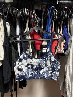 (Category: ) located in . Submitted by isabelasthriftclothes (Listing ID 1467961830, Image 1). Description: .