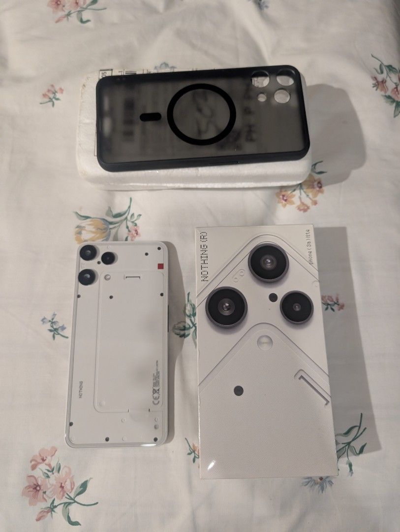 Nothing Phone 3A Lite (8+128) (Category: Android Others) located in San Juan City. Submitted by sm1xity (Listing ID 1467931053, Image 2). Description: Used as a spare / secondary phone Pristine condition Comes with 2 hydrogel privacy screen protector Collection or pickup at Annapolis, Greenhills.