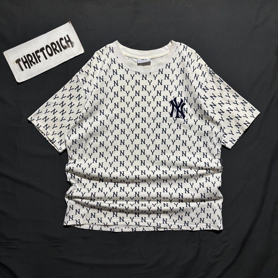 NY MLB AOP WHITE SHIRT (Category: Tshirts & Polo Shirts ) located in Taytay. Submitted by dwinsapparel (Listing ID 1467941269, Image 1). Description: NY MLB AOP WHITE SHIRT W-22.5 L-27 EXCELLENT CONDITION NEED WASH COMPLETE TAGS.