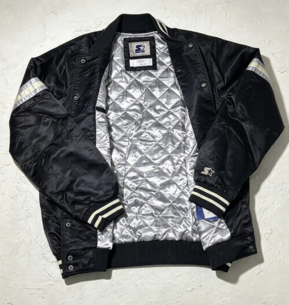 Oakland Raiders Starter Satin Jacket Size L (Category: Coats, Jackets and Outerwear) located in Manila. Submitted by iceman_17 (Listing ID 1468037013, Image 2). Description: Brandnew with Hangtag Start Satin Jacket Oakland Raider Size Large.