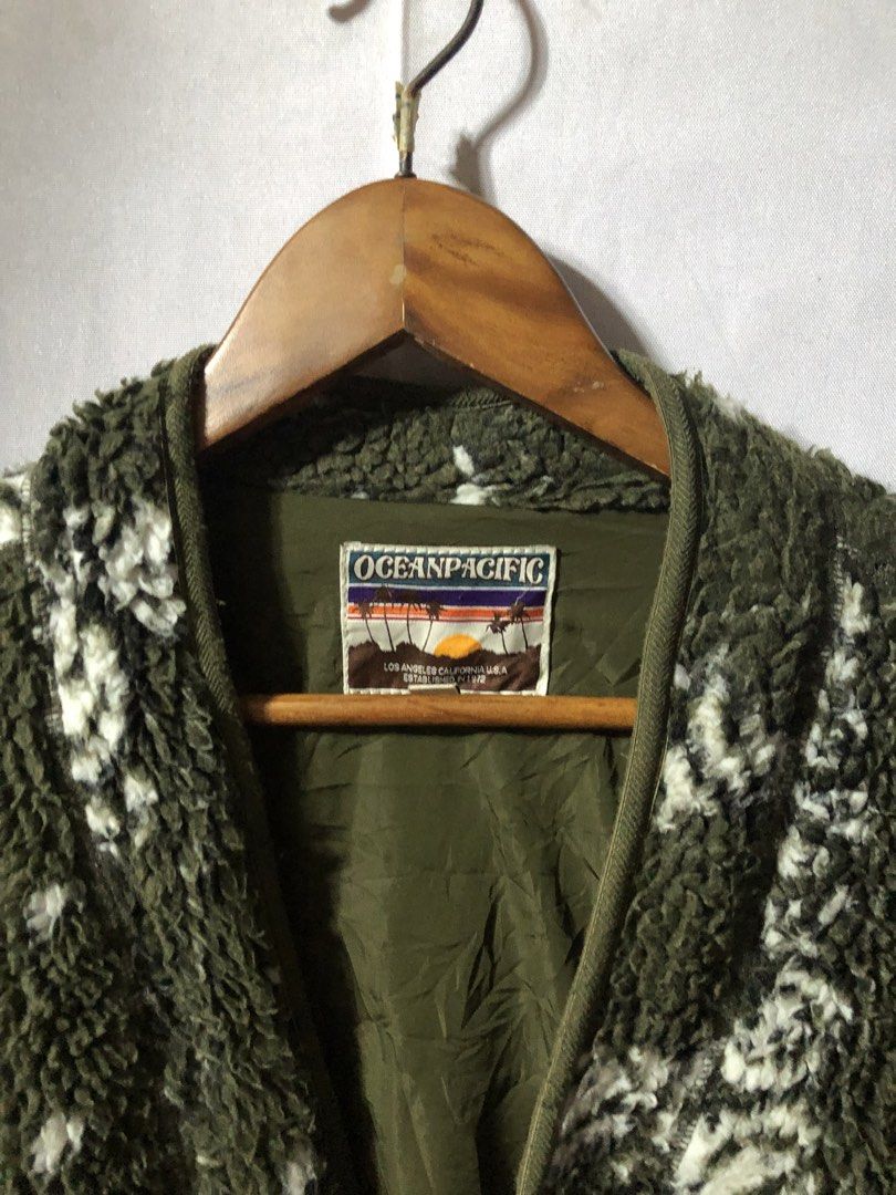 Ocean pacific blazer (Category: Coats, Jackets and Outerwear) located in Cagayan de Oro. Submitted by kennymiiiiii (Listing ID 1467985600, Image 2). Description: Free size 38L No issue.