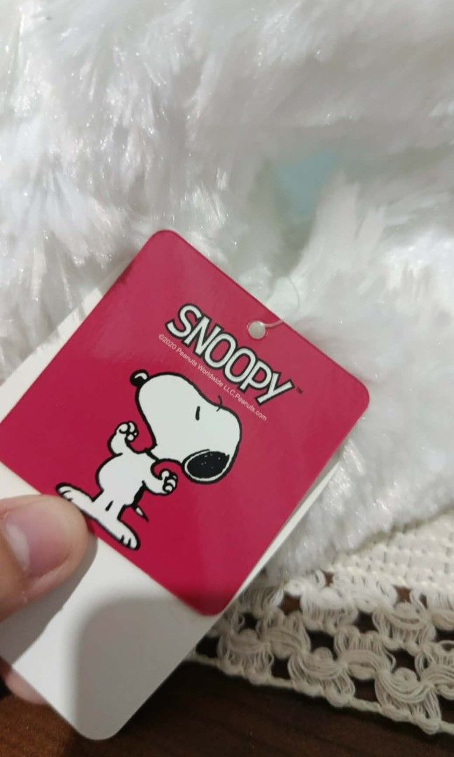 Official Lying Down Pink Snoopy Plush (Category: Plushies & Soft Toys) located in Dapitan. Submitted by ghibli_dreams (Listing ID 1467986288, Image 3). Description: Official Lying Down Pink Snoopy Plush. Mabalbon. with clear etiketa and papertag. MOP - Gcash (prio payo) 📍Dapitan City.