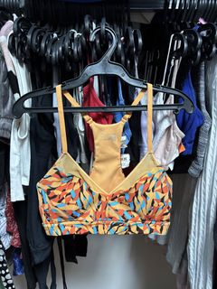 (Category: ) located in . Submitted by isabelasthriftclothes (Listing ID 1467957556, Image 1). Description: .