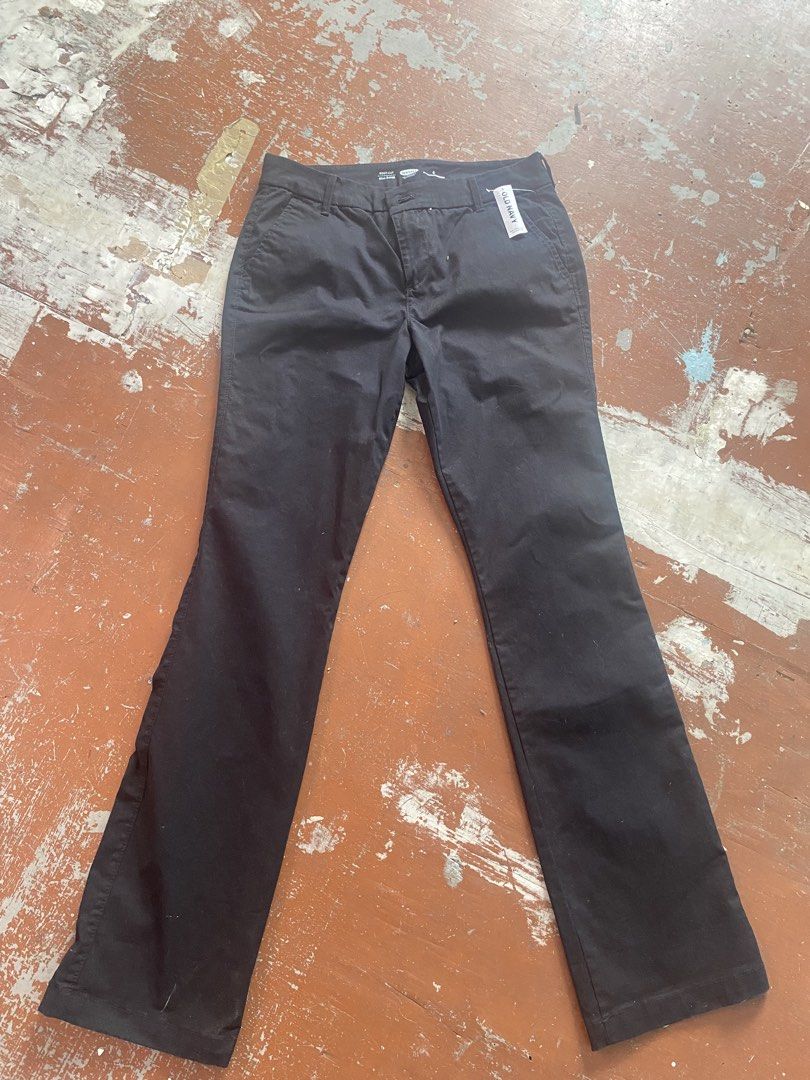 Old Navy Bootcut Pants (Category: Jeans) located in Manila. Submitted by yanyan1904m (Listing ID 1467884631, Image 1). Description: Size 30.