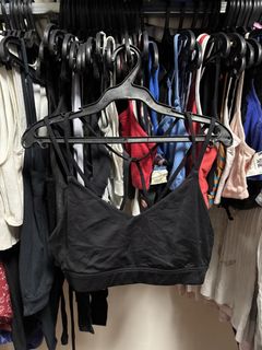 (Category: ) located in . Submitted by isabelasthriftclothes (Listing ID 1467960467, Image 1). Description: .