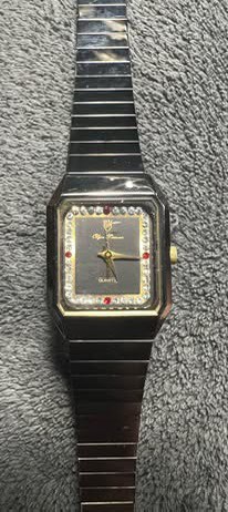 (Category: ) located in . Submitted by mrchronovault (Listing ID 1467950149, Image 1). Description: .