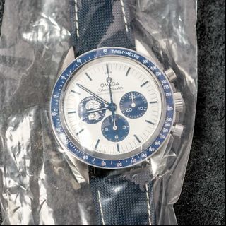 (Category: ) located in . Submitted by legacywatchco (Listing ID 1467954561, Image 1). Description: .