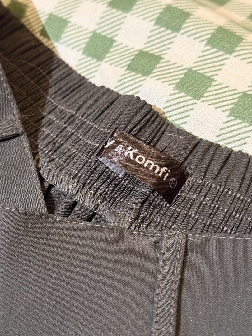 Cozy&Komfi Dark Grey Shorts (Category: Shorts) located in San Miguel. Submitted by matchalatte23_ (Listing ID 1467994053, Image 2). Description: - Brand: Cozy & Komfi - Color: Dark Grey - Size: S1 - Waistband: Comfortable elastic style with sturdy belt loops - Details: Clean and durable stitching throughout - Condition: Excellent, ready to wear - Mode of Payment: GCash, Bank Transfer .