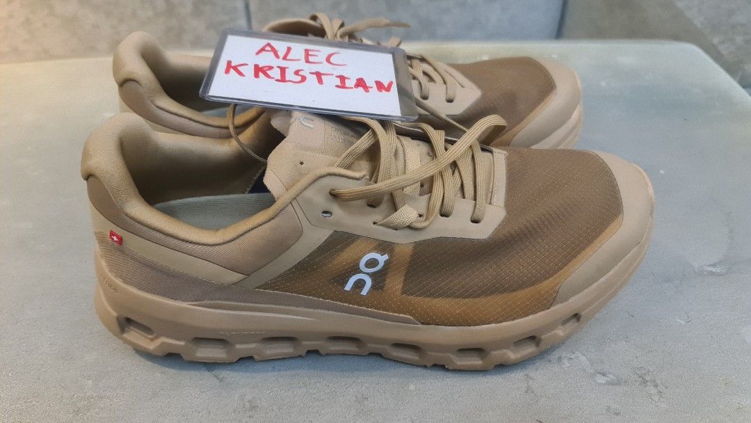 On Cloudvista 2 Chai Dune (Category: Sneakers) located in San Pedro. Submitted by alecRM (Listing ID 1467940693, Image 2). Description: On Cloudvista 2 Chai Dune Size 10.5M Used once *slightly dirty NO BOX P8000 Negotiable Payment Method: GCash/Gotyme/BDO Shipping at Buyer's Expense: LBC/Grab/Lalamove Meetups:San Pedro Laguna Area, Alabang Festival, One Ayala Makati.
