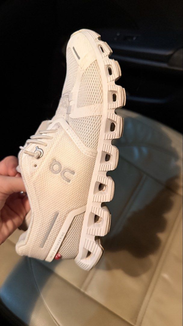 On Cloud Running Shoes All White (Category: Sneakers) located in Manila. Submitted by felicavestis (Listing ID 1467978842, Image 3). Description: - Model: On Cloud Sneakers - Colorway: All-White - Features: Signature cloud tech sole, speed-lacing system, lightweight mesh upper, and Swiss engineering details - Best For: Comfortable everyday walking and running - Condition: Minor wear on the uppers from regular use.