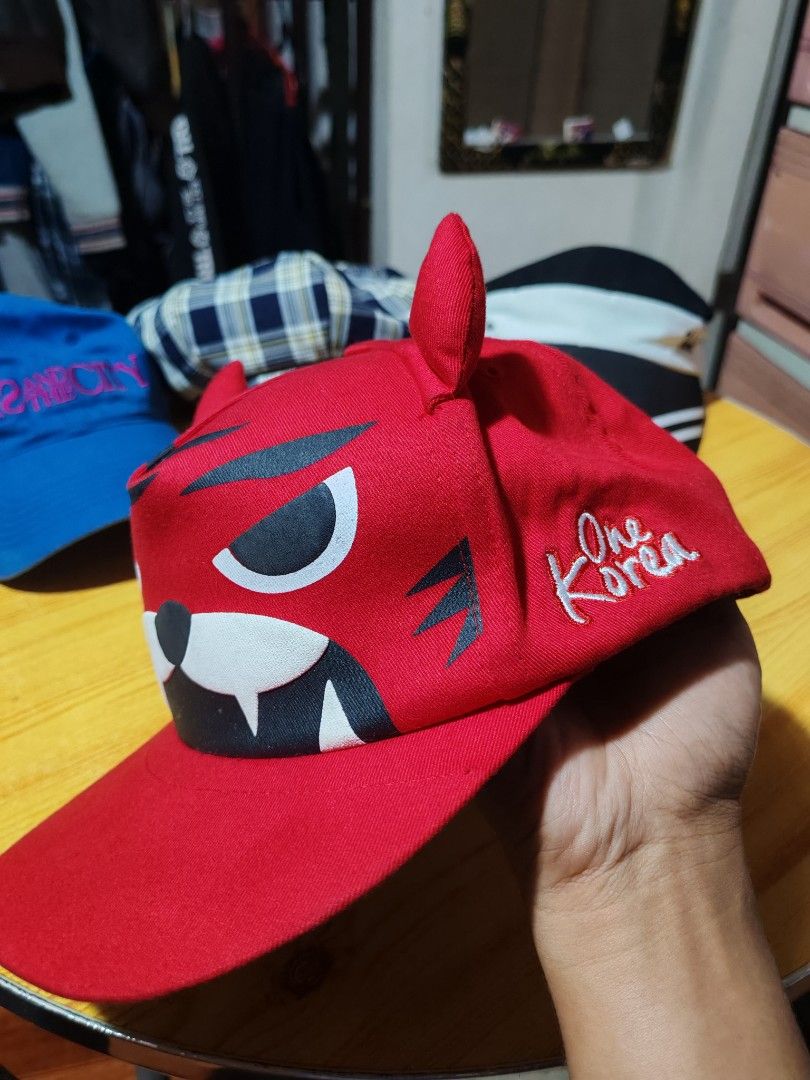 One Korea Red Tiger Monster Horn Snapback Cap (Category: Caps & Hats) located in Caloocan City. Submitted by calmfish.aae475 (Listing ID 1467991737, Image 2). Description: Club-59 Snapback cap. Made in korea. w/minor issue. Pm lng po..