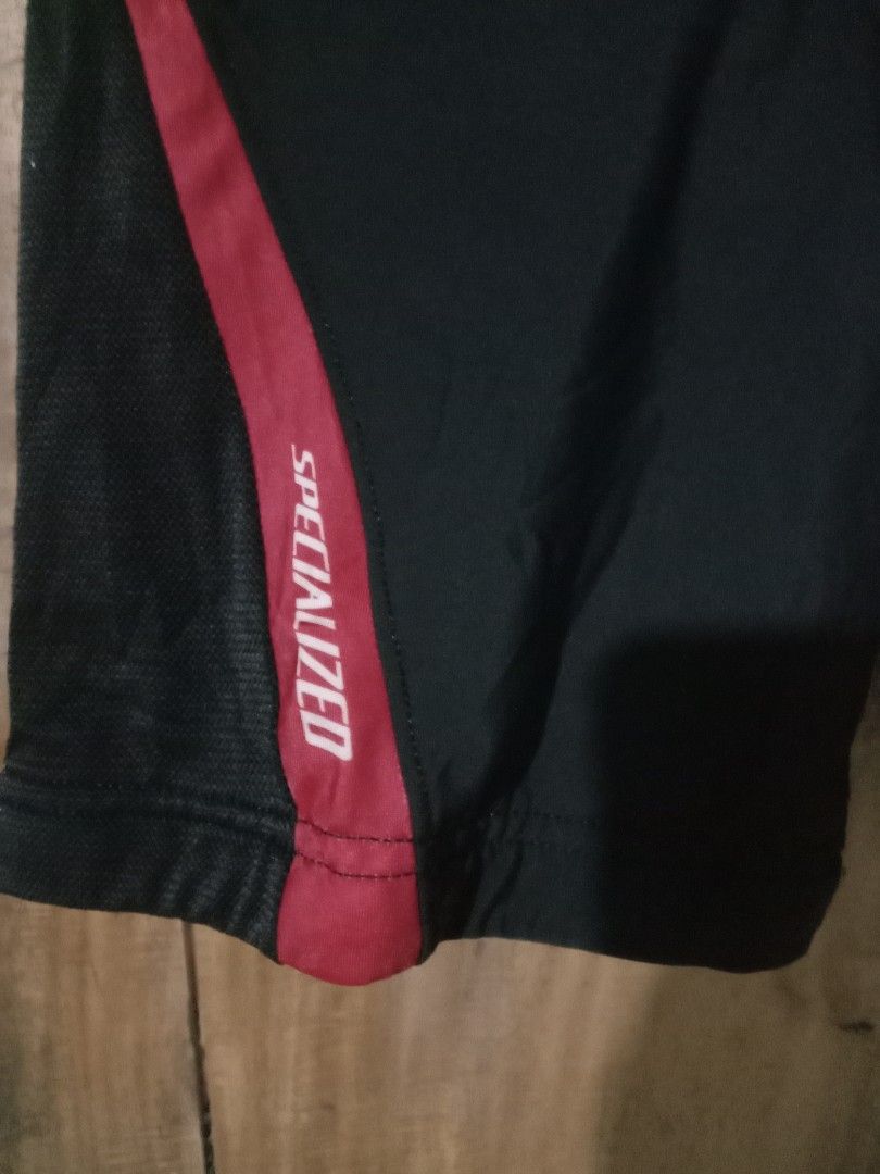 Orig SECIALIZED cycling ahorts (Category: Swim Trunks & Board Shorts) located in Baguio. Submitted by oliviapreloved100620 (Listing ID 1467861967, Image 2). Description: Size L.