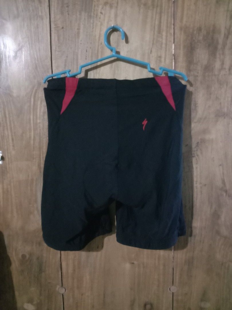 Orig SECIALIZED cycling ahorts (Category: Swim Trunks & Board Shorts) located in Baguio. Submitted by oliviapreloved100620 (Listing ID 1467861967, Image 3). Description: Size L.