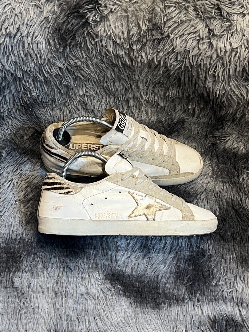 Original ggdb 37 (Category: Sneakers) located in Quezon City. Submitted by snoooow (Listing ID 1468033602, Image 1). Description: Original ggdb sneakers Size 37 Euro womens Used Shoes with dustbag.