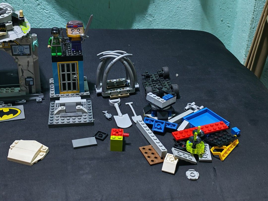 Original Lego Made in Germany Batman Space Shuttle Assorted (Category: Lego & Building Sets) located in Carmona. Submitted by tech_hub_cavite (Listing ID 1467945415, Image 3). Description: .