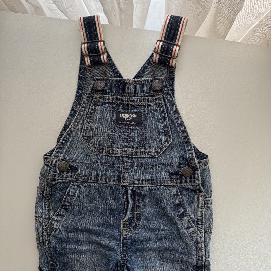 Oshkosh Jumper (Category: Babies & Kids Fashion) located in Pasay City. Submitted by littlebebekidsstuff (Listing ID 1467960606, Image 2). Description: Size: 6-12m.