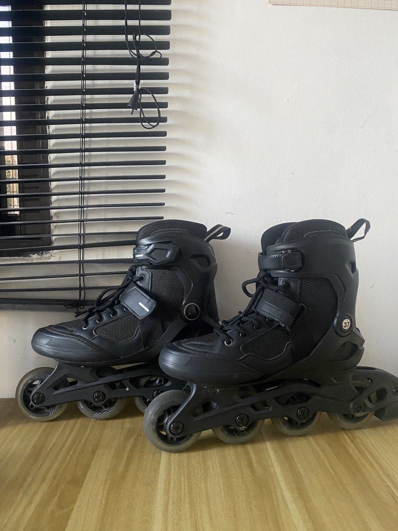 Oxelo Roller Skates Sz37 (Category: Skates, Rollerblades & Scooters) located in Makati City. Submitted by satoni (Listing ID 1468011677, Image 3). Description: First owner, originally bought from decathlon Some scuffs from tripping but barely used at all after.