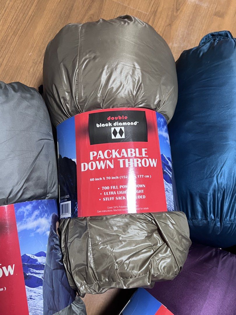 Packable down throw blanket for camping/ outdoor/ car/ couch/ chill (Category: Hiking & Camping) located in Quezon City. Submitted by mydusty (Listing ID 1467902799, Image 3). Description: Packable down throw blankets 700 fill power down 60x70 inches Ultra light weight Sold per piece.