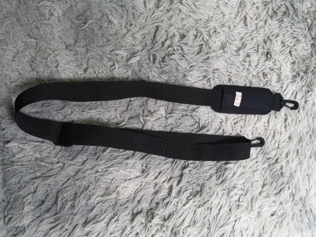 Padded Cushion Black Adjustable Bag Strap (Category: Sling Bags) located in Santa Cruz. Submitted by jmy_surplus.2 (Listing ID 1467967753, Image 3). Description: Size ; L- 36 W - 1.4 Color ; Black Type ; Bag Strap Brand ; No brand Material ; Nylon Style ; Black Adjustable Bag Strap LG 118 JMY 3 Batch #225.