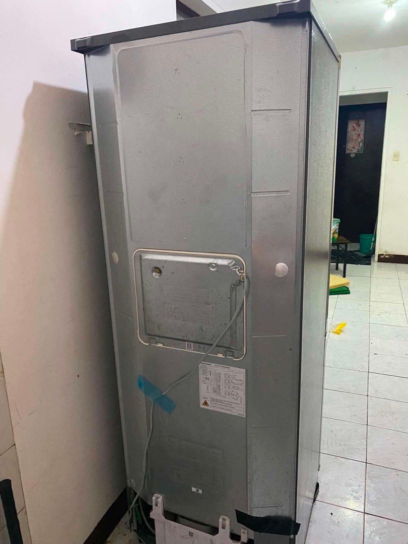 Panasonic Refrigerator and freezer (Category: Refrigerators and Freezers) located in Manila. Submitted by takiikanataa (Listing ID 1468050174, Image 3). Description: Model number: NR-BV320X In good condition with minimal scratches. (Normal issue to used items) Has been taken care correctly with monthly cleaning schedule. Bought 4 months ago. RFS: Will switch to a smaller fridge..