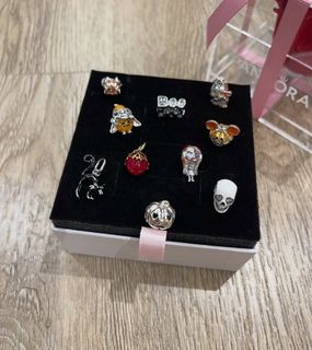 (Category: ) located in . Submitted by love.jewels (Listing ID 1467978505, Image 1). Description: .