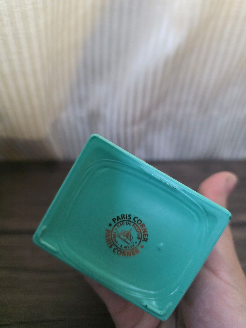 Paris Corner Minya Eau De Parfum 100ml (Category: Fragrance & Deodorants) located in Manila. Submitted by dotydoty (Listing ID 1467880205, Image 2). Description: - Brand: Paris Corner Minya - Size: 100ml - Condition: Like new, sprayed only around 50 times - Smells like Sol Cheirosa 62 - Authentic, bought at reputable perfume store in orange app.
