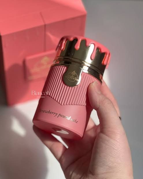 ParisCorner Strawberry Pound Cake (Category: Fragrance & Deodorants) located in Caloocan City. Submitted by esj_oreo (Listing ID 1468030398, Image 1). Description: BNIB.