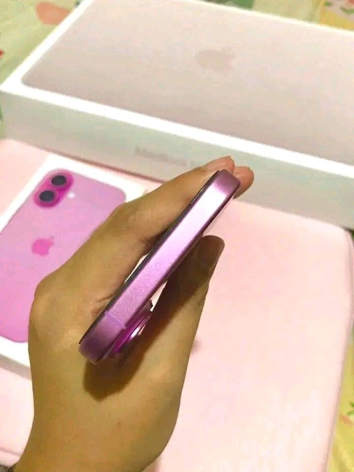 PASALO SALE IPHONE 16 (Category: iPad) located in Las Pinas. Submitted by beyondappleph (Listing ID 1467932037, Image 2). Description: .