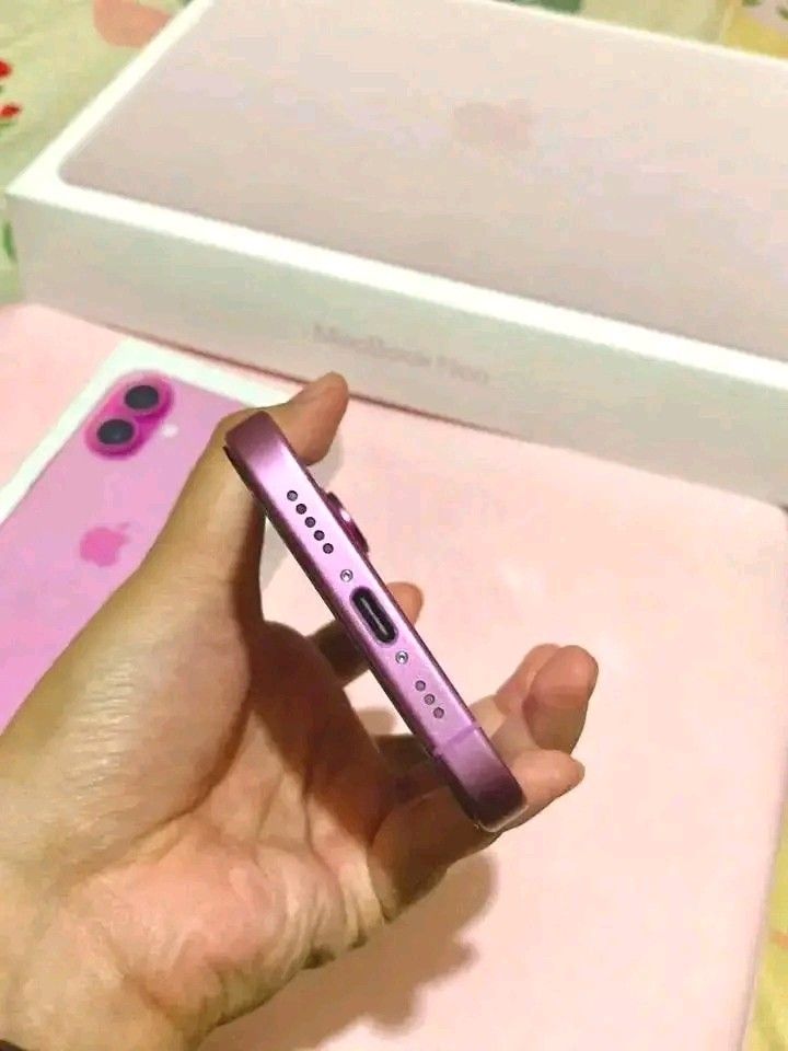 PASALO SALE IPHONE 16 (Category: iPad) located in Las Pinas. Submitted by beyondappleph (Listing ID 1467932037, Image 3). Description: .
