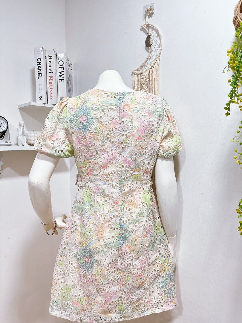 Pastel Multicolored Eyelet Dress HB1 (Category: Dresses) located in Manila. Submitted by chloereicapsule (Listing ID 1468045726, Image 2). Description: S-M size, cotton full eyelet fabric, with inner lining, zipper back, puff garterize sleeves, pm for other inquiries .