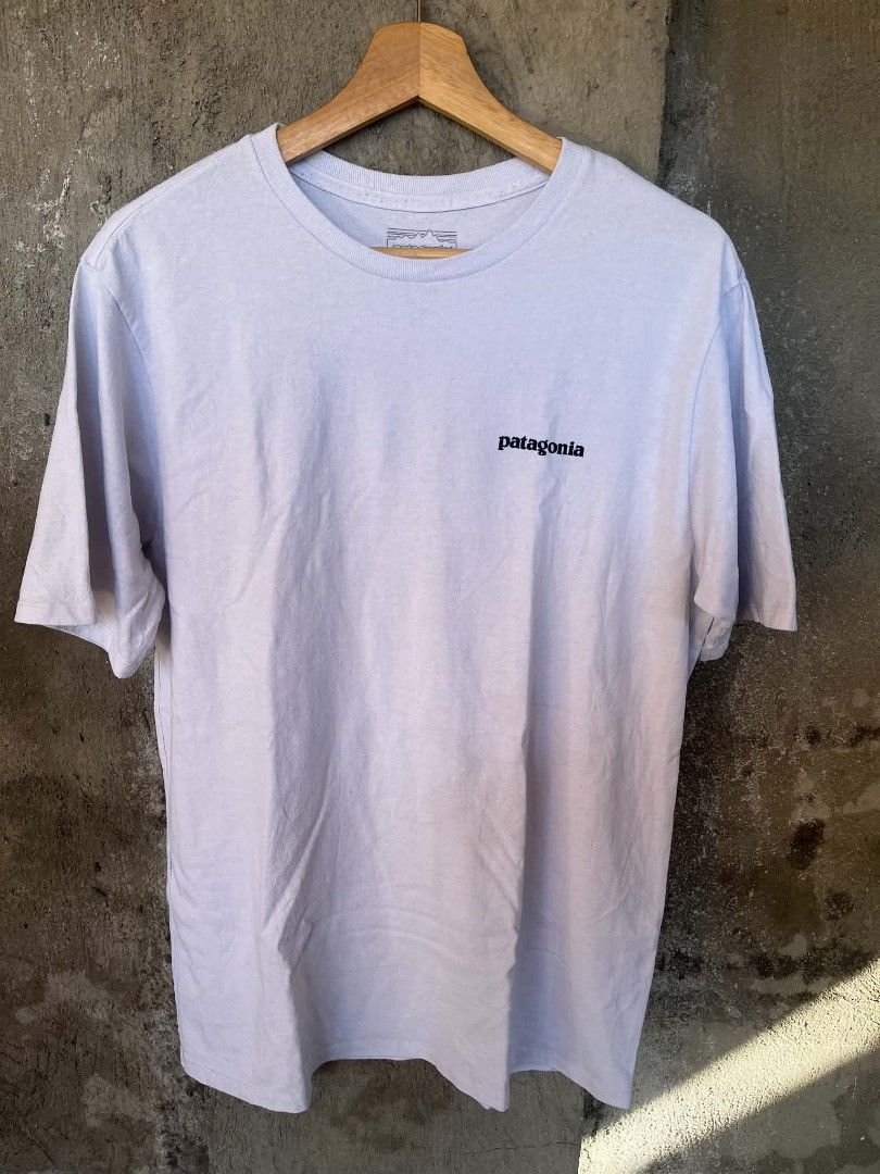Patagonia responsibili tee tshirt (Category: Tshirts & Polo Shirts ) located in Gapan. Submitted by skyries20 (Listing ID 1467976966, Image 2). Description: 21x28 dimes verygood condition 9,5 colorate nieva ecija loc.