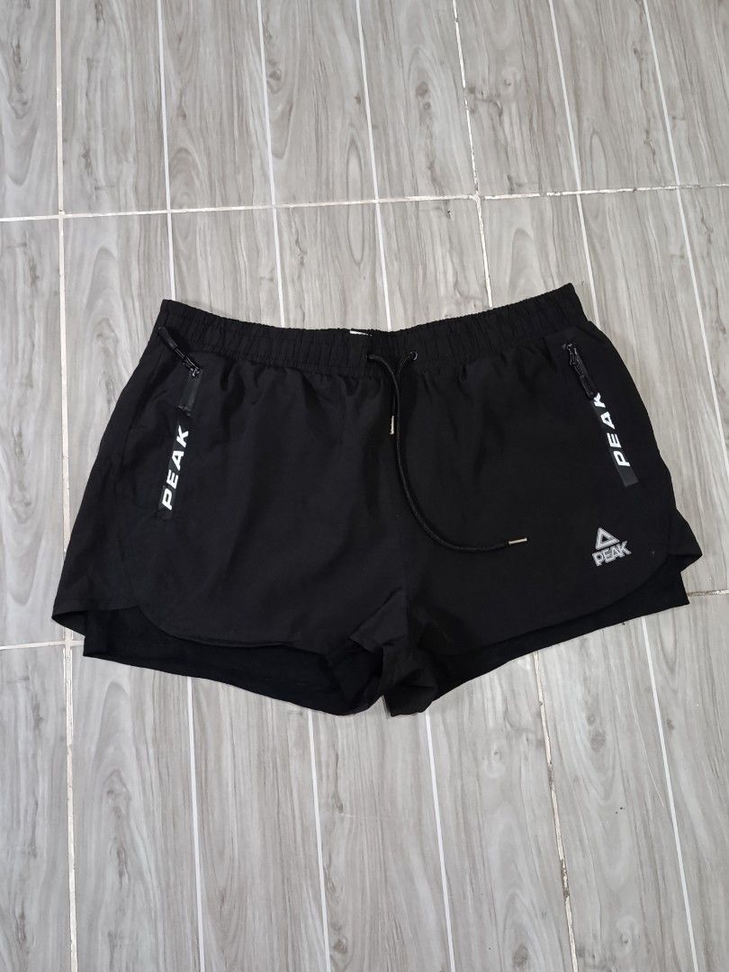 PEAK DRIFIT RUNNING SHORT (freeshipping) (Category: Activewear) located in Quezon City. Submitted by gyl-stop (Listing ID 1468014567, Image 1). Description: free shipping with inner short 32-35 x 12.5 excellent condi cr: 9.8/10 issue: none.