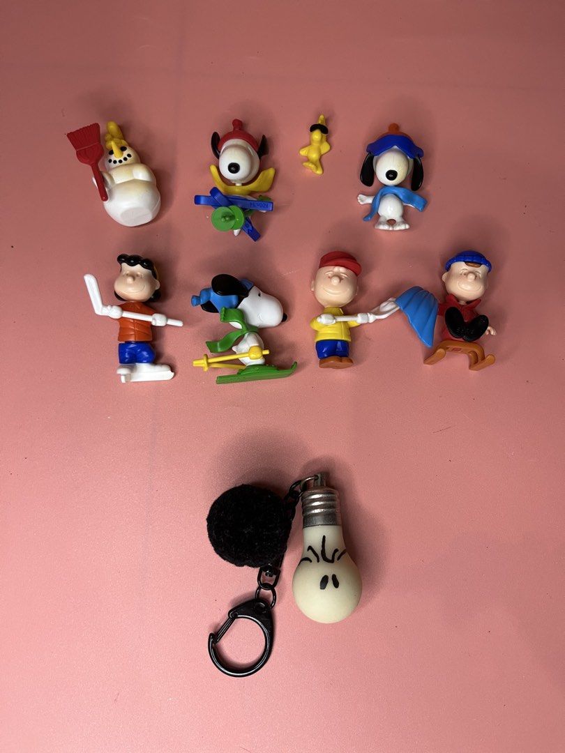 Peanuts Snoopy Charlie Brown Figures and Lightbulb Keychain (Category: Character Goods) located in Caloocan City. Submitted by snapshop_ph (Listing ID 1468055613, Image 1). Description: - Authentic Peanuts winter collection featuring Snoopy, Charlie Brown, Woodstock, and a snowman - Fun winter sports poses including skiing, hockey, and sledding - Includes a bonus Charlie Brown lightbulb head keychain with black pom-pom - Official merchandise stam